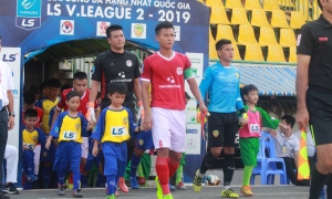 Vòng 13 Hạng Nhất 2019: Phố Hiến FC bước hụt chân Vòng 13 Hạng Nhất 2019: Phố Hiến FC bước hụt chân