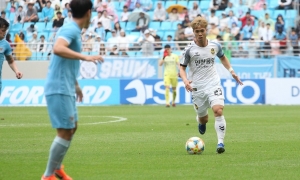 Vietnam striker Cong Phuong is not in good form for King’s Cup Vietnam striker Cong Phuong is not in good form for King’s Cup