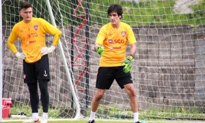 Muangthong brings Dang Van Lam new goalkeeper coach Muangthong brings Dang Van Lam new goalkeeper coach