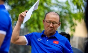 Hai tin ‘sét đánh ngang tai’ với HLV Park Hang-seo Hai tin ‘sét đánh ngang tai’ với HLV Park Hang-seo