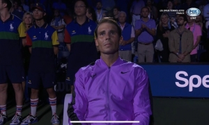 VIDEO: Khoảnh khắc Nadal rơi lệ đã chạm vào tim người hâm mộ VIDEO: Khoảnh khắc Nadal rơi lệ đã chạm vào tim người hâm mộ