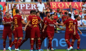 Roma giành thắng lợi đầu tiên sau 'cơn mưa goal' tại Olimpico Roma giành thắng lợi đầu tiên sau 'cơn mưa goal' tại Olimpico