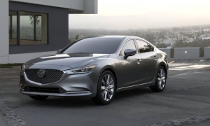 Những mẫu sedan đáng mua trong tầm giá 1 tỷ đồng Những mẫu sedan đáng mua trong tầm giá 1 tỷ đồng
