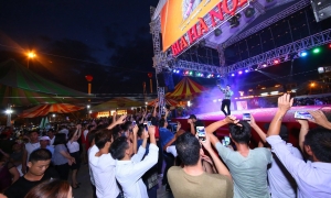 Ngày hội Bia Hà Nội 2018 đổ bộ Quảng Trị giải nhiệt nắng hè Ngày hội Bia Hà Nội 2018 đổ bộ Quảng Trị giải nhiệt nắng hè