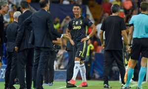 Ronaldo chính thức nhận án phạt sau chiếc thẻ đỏ tại UCL Ronaldo chính thức nhận án phạt sau chiếc thẻ đỏ tại UCL