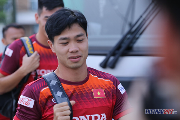 Không thi đấu nhiều phong độ của Công Phượng bị nghi ngờ khi hội quân cùng tuyển Việt Nam. Ảnh: Lê Thành HLV Phạm Minh Đức, Việt Nam vs Malaysia, Việt Nam, Malaysia, vòng loại World Cup 2022