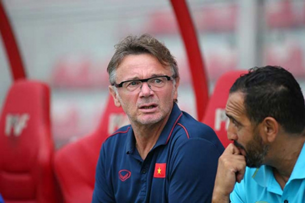 'Phù thủy trắng' Philippe Troussier mong muốn gắn bó lâu dài với Việt Nam U19 Việt Nam, Philippe Troussier, bóng đá Việt Nam, VCK U19 châu Á, Phù thủy trắng Troussier