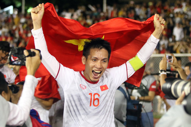 Đỗ Hùng Dũng giúp U22 Việt Nam giành tấm HCV SEA Games đầu tiên trong lịch sử do hung dung hcv sea games 30