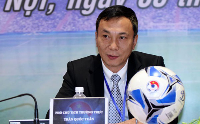 Phó Chủ tịch VFF Trần Quốc Tuấn đặt mục tiêu tham dự World Cup cho cả tuyển nam và nữ Việt Nam pho chu tich vff trang quoc tuan