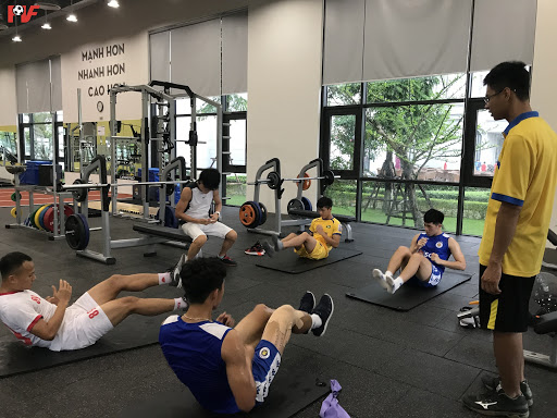 Một buổi tập hồi phục tại Trung tâm Đào tạo Bóng đá trẻ PVF. Ảnh: PVF vpf tuyen thu viet nam