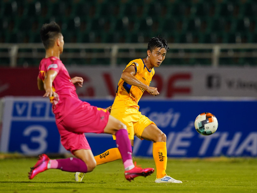 phan van duc song lam nghe an v-league 2020 phan van duc