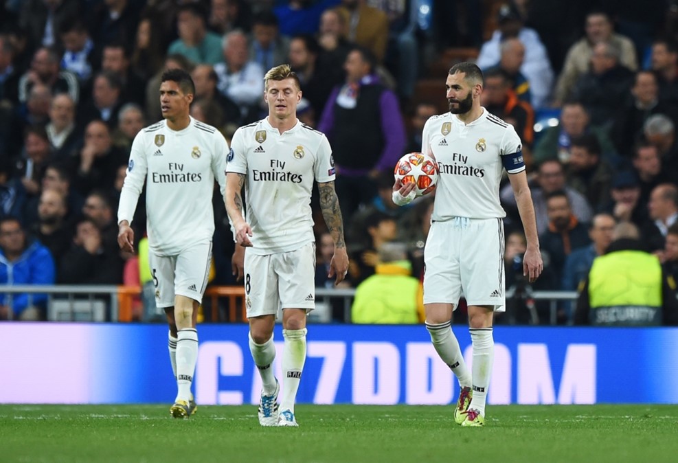 Real Madrid cuối cùng cũng bị loại khỏi Champions League Real 1-4 ajax, real thảm bại, real sụp đổ, real bị loại, cúp c1, champions league, ronaldo, real madrid, real thua đậm