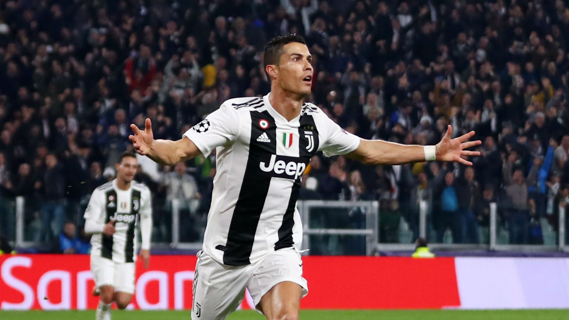 Ronaldo dẫn đầu danh sách ghi bàn ở Champions League ronaldo lap hat-trick, ronaldo vs messi, juventus 3-0 atletico, kỷ lục của ronaldo, ronaldo dẫn đầu, ronaldo vượt messi