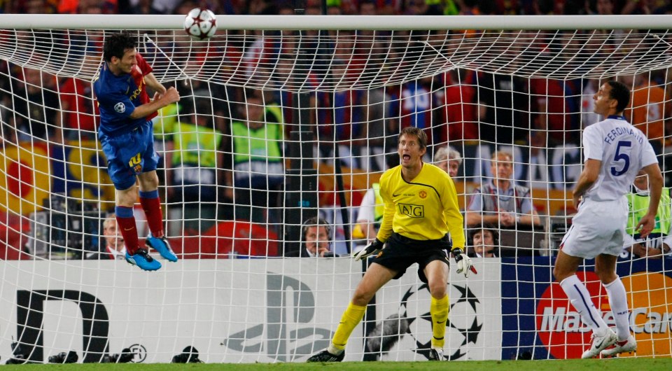 Pha đánh đầu để đời của Messi MU vs Barca, Messi và MU, tứ kết c1, tứ kết champions league, messi đấu MU, Messi ghi bàn, MU, messi, barca