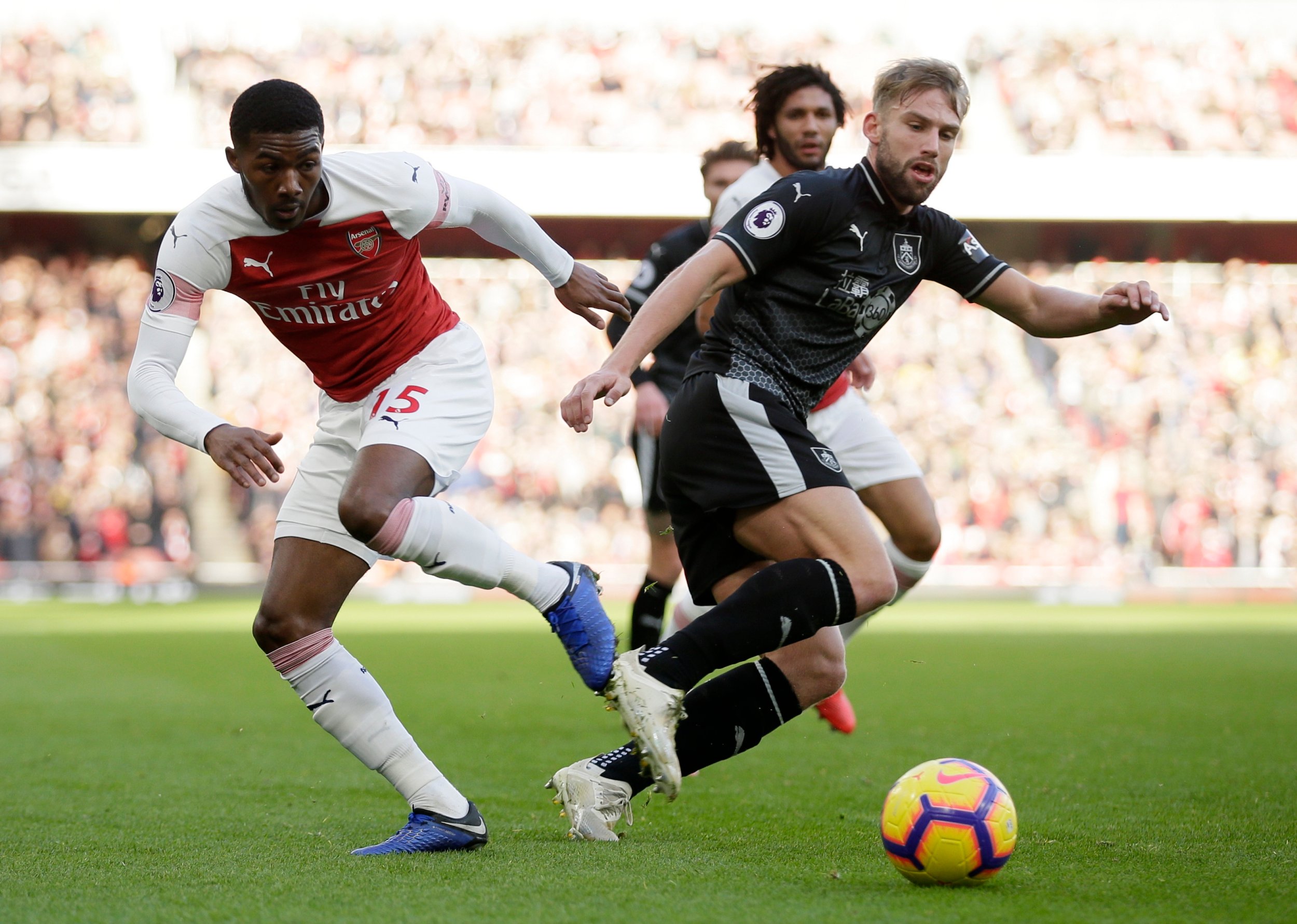 Arsenal gần như không còn mục tiêu ở Ngoại hạng Anh Burnley vs Arsenal, nhận định bóng đá đêm nay, soi kèo bóng đá, tỷ lệ kèo, nhận định Burnley vs Arsenal, dự đoán kết quả bóng đá, dự đoán Burnley vs Arsenal,