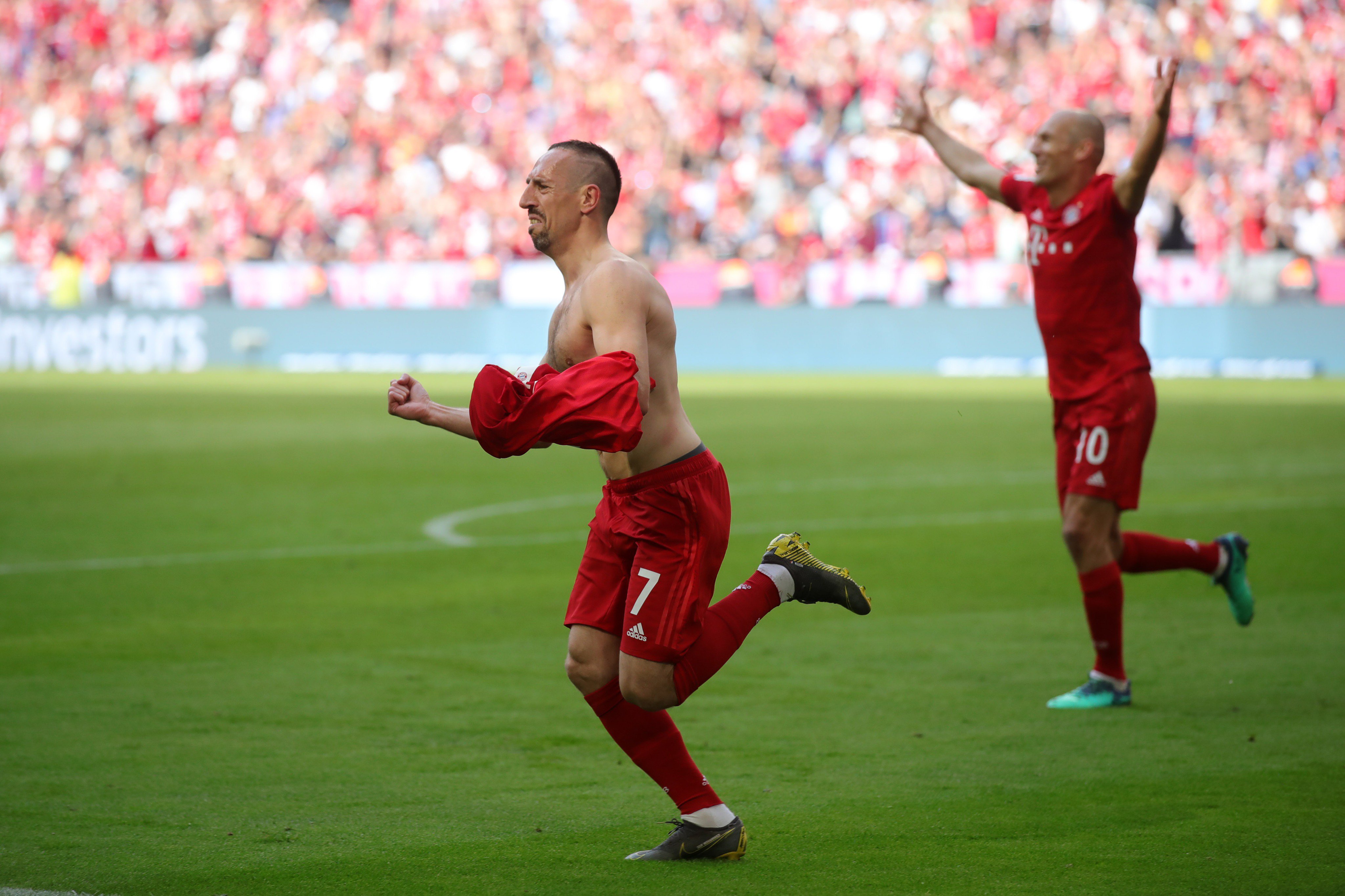 Ribery và Robben ghi những bàn thắng đầy cảm xúc Bayern vs Frankfurt, Gladbach vs Dortmund, kết quả Bayern vs Frankfurt, kết quả Gladbach vs Dortmund, kết quả Bundesliga, Bayern vô địch Bundesliga, bayern, dortmund