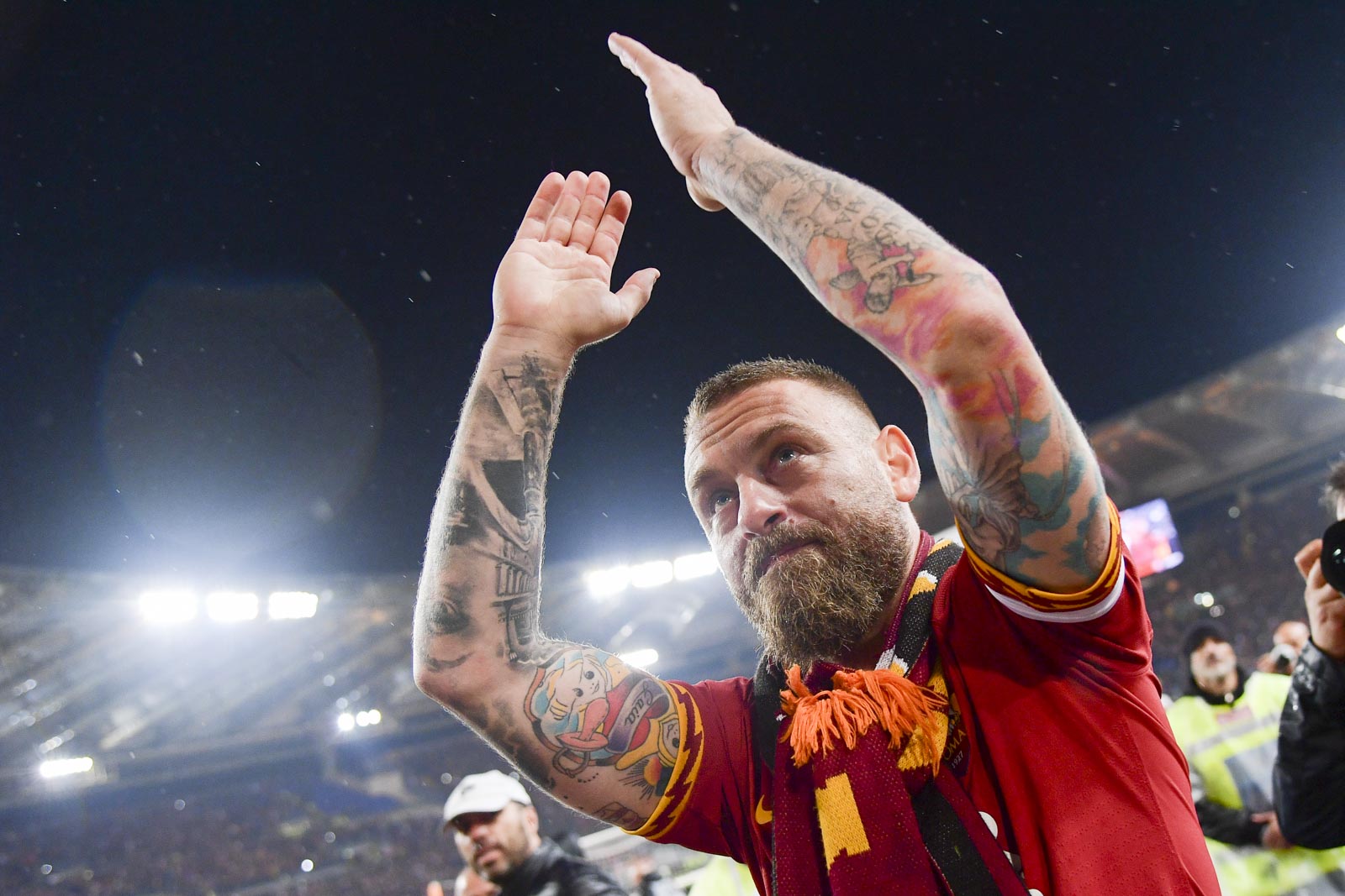 De Rossi chia tay Roma sau 18 năm cống hiến de rossi, Roma, AS roma, chia tay De Rossi, Roma 2-1 Parma, Serie A, bóng đá Ý