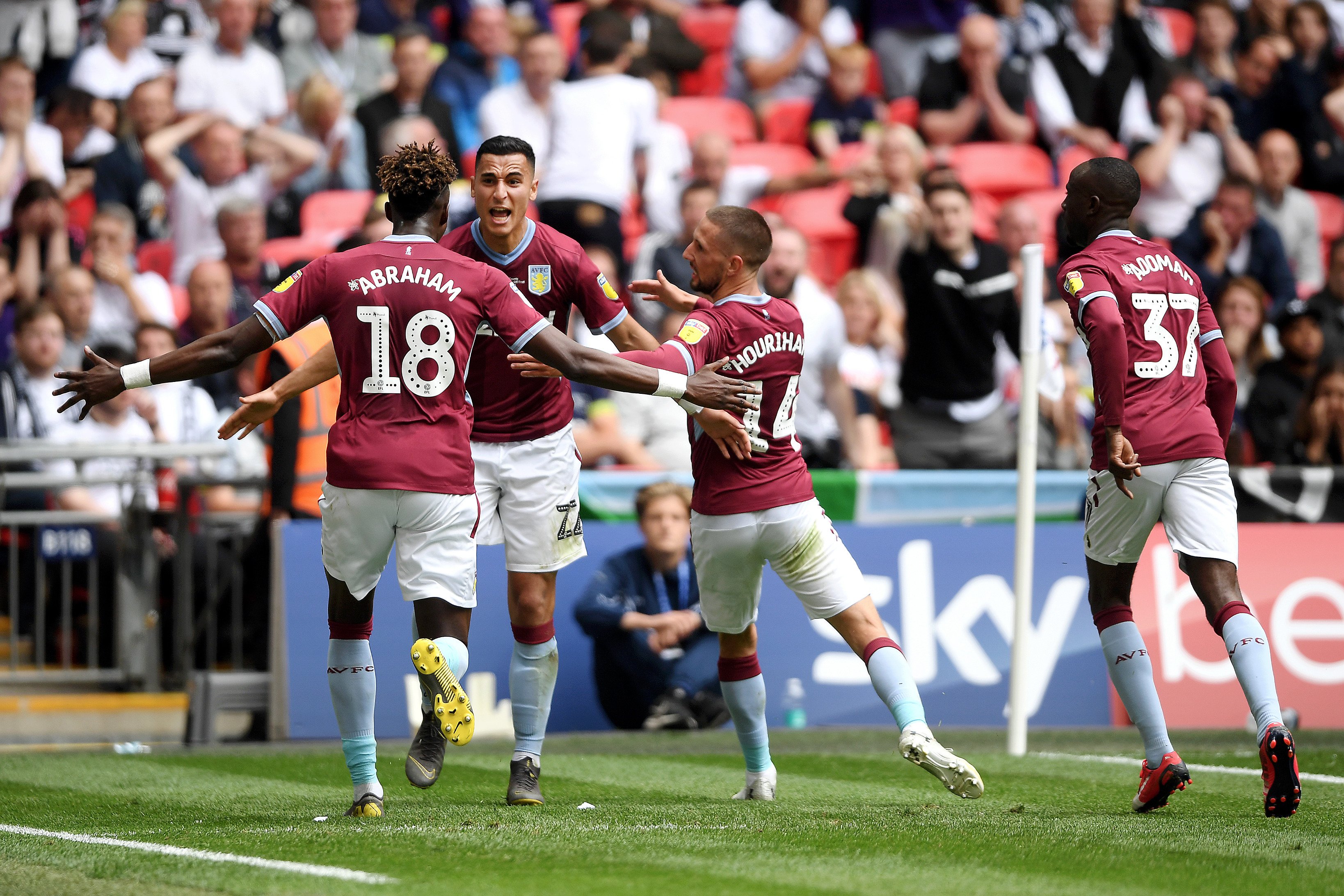 Aston Villa đánh bại Derby County thăng hạng ngoại hạng anh, norwich, lampard, ngoại hạng anh, Danh sách các đội bóng lên Ngoại hạng Anh