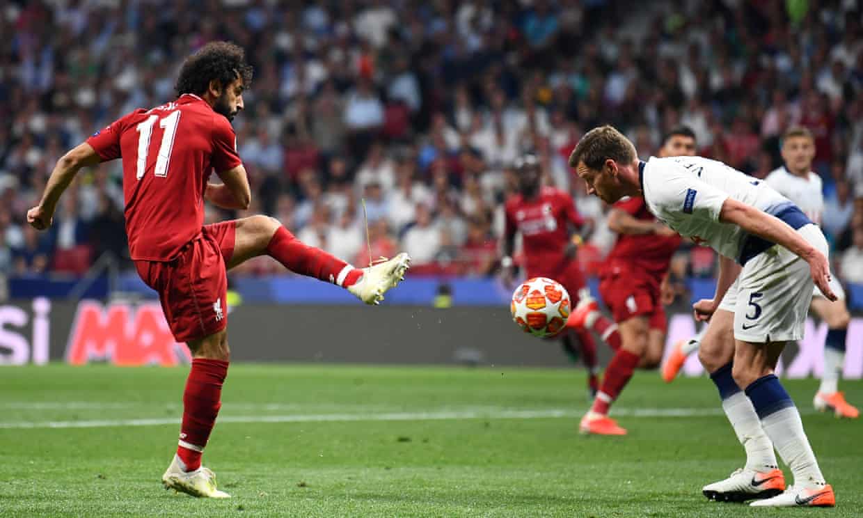 Salah dứt điểm ở cự ly gần trực tiếp chung kết c1, trực tiếp Liverpool vs Tottenham, chung kết cúp c1 2019, chung kết champions league, Tottenham, Liverpool, Liverpool vs Tottenham, Tottenham vs Liverpool