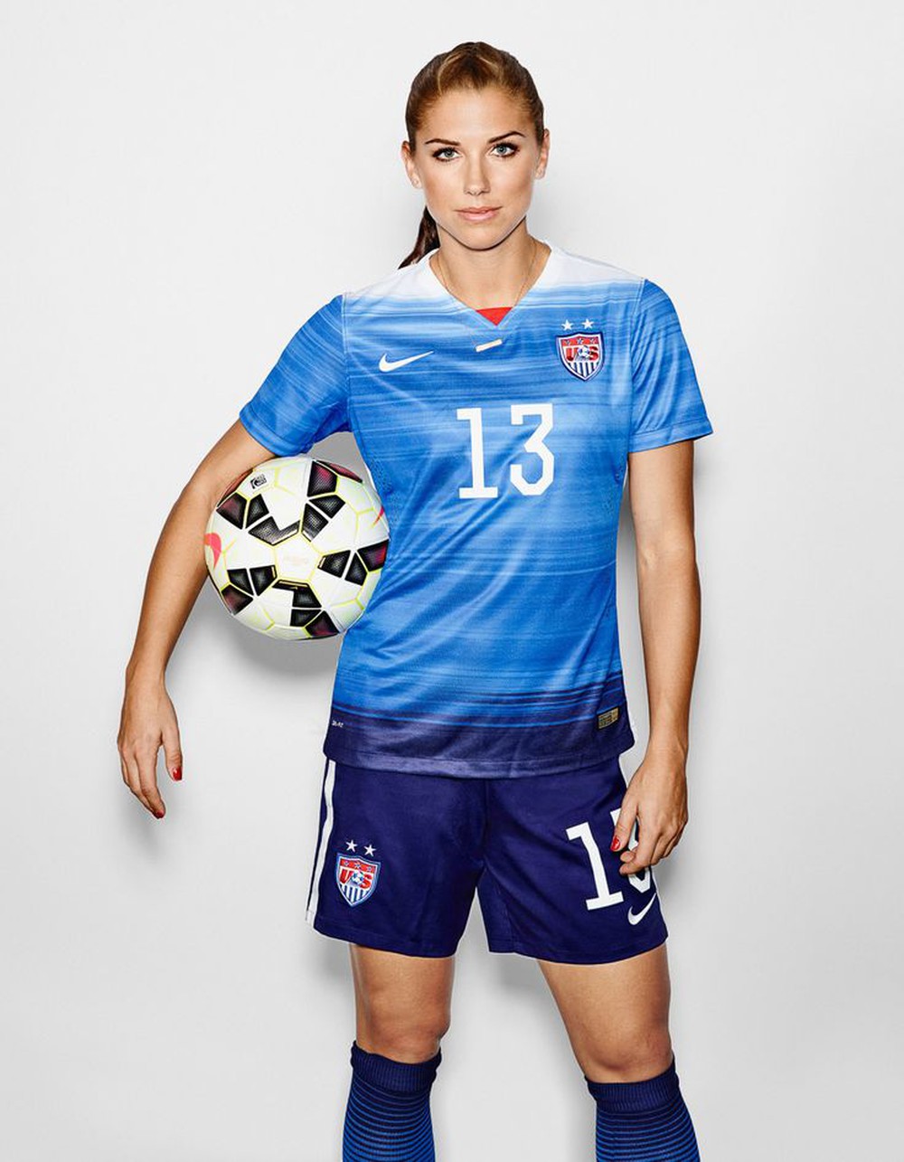 Morgan nổi tiếng với số áo 13 mỹ nhân bóng đá, hot girl bóng đá, hot girl thể thao, bóng đá nữ, alex morgan, girl xinh thể thao