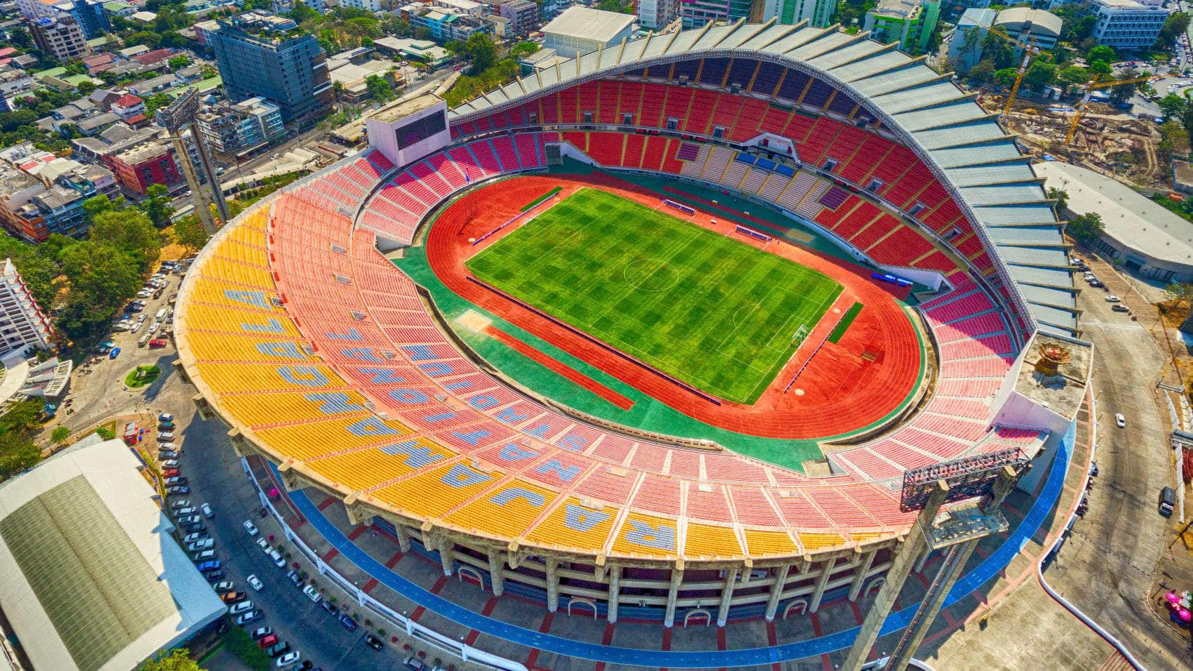 Sân Rajamangala là SVĐ lớn nhất Thái Lan world cup, world cup 2034, đông nam á đăng cai world cup, bóng đá đông nam á, sân vận động đông nam á, mỹ đình, việt nam, bóng đá đông nam á