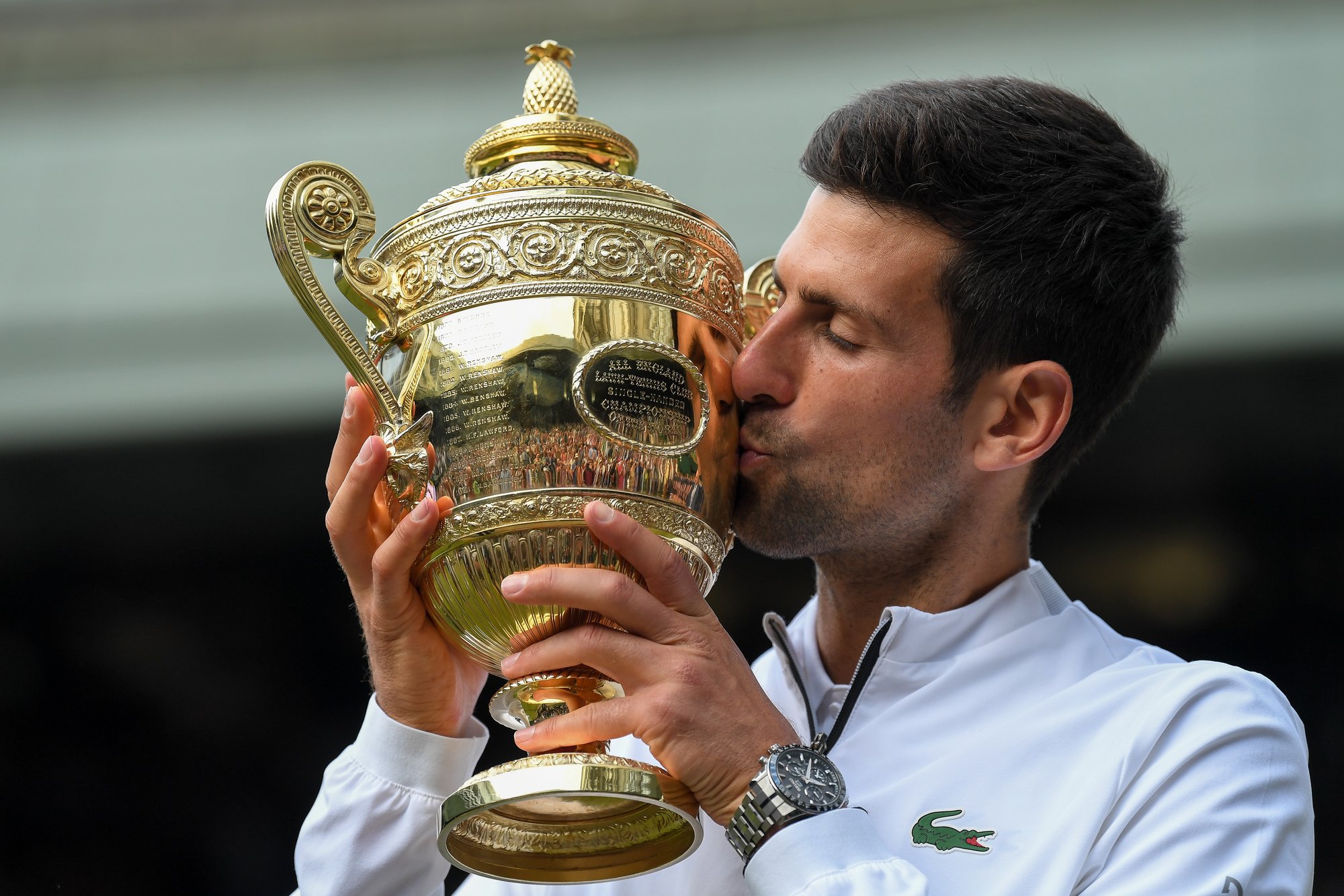Nole bảo vệ thành công ngôi vương tại Wimbledon Federer, Djokovic, federer vs djokovic, federer thua, federer thất bại, fererer lặng người, wimbledon