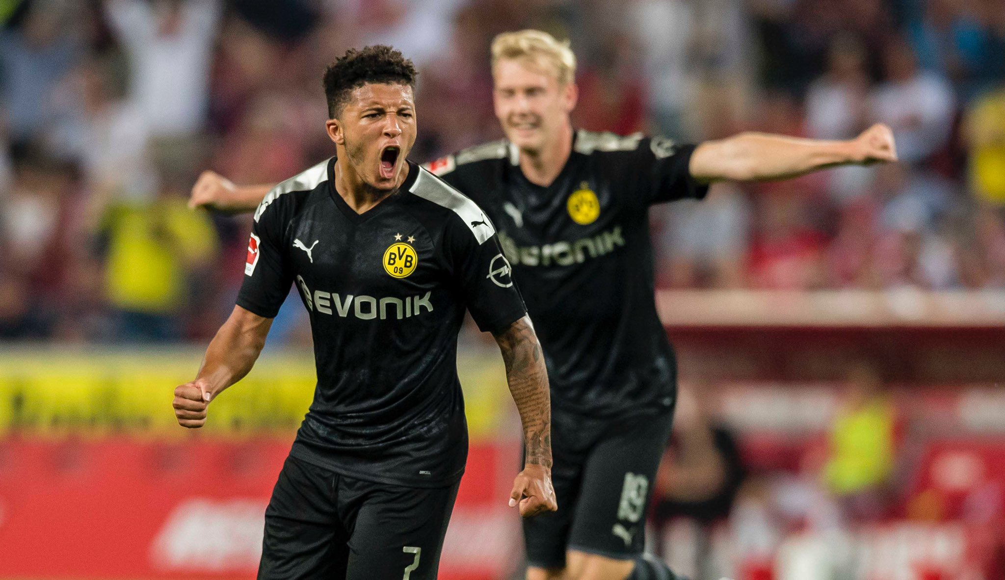 Jadon Sancho phá kỷ lục tồn tại nửa thế kỷ của Bundesliga. Ảnh: Borussia Dortmund Jadon Sancho, Sancho, mục tiêu của MU, MU, Dortmund, Bundesliga, bóng đá Đức, kỷ lục