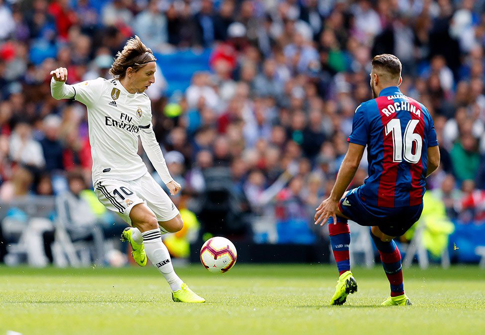Chấn thương khiến Modric không thể góp mặt ở trận đấu này. Ảnh: Internet Trực tiếp Real Madrid vs Levante, Trực tiếp La Liga, Real Madrid vs Levante, Real Madrid, Levante, link xem Real Madrid vs Levante