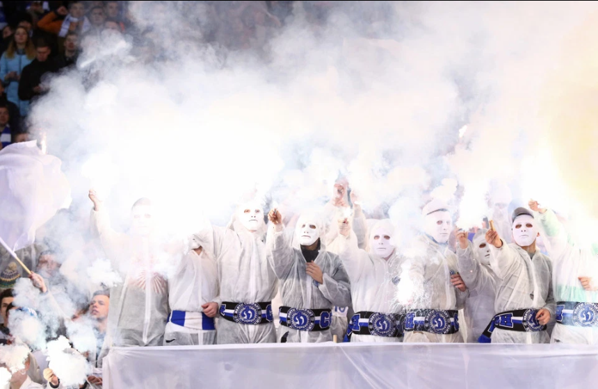 Đôi khi họ không để lộ danh tính bằng cách này Pháo sáng, Hooligan, Ultras, bạo lực bóng đá, fan cuồng, cđv đánh nhau, đốt pháo sáng