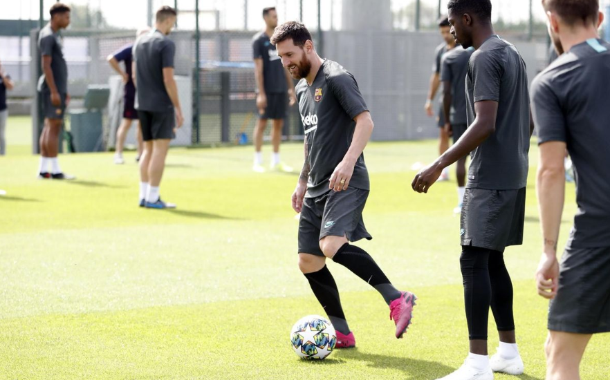Messi đang có tâm trạng rất thoải mái. Ảnh: FC Barcelona Trực tiếp Dortmund vs Barca, trực tiếp Cúp C1, Trực tiếp Champions League, Dortmund, Barca, link xem Dortmund vs Barca, Barcelona