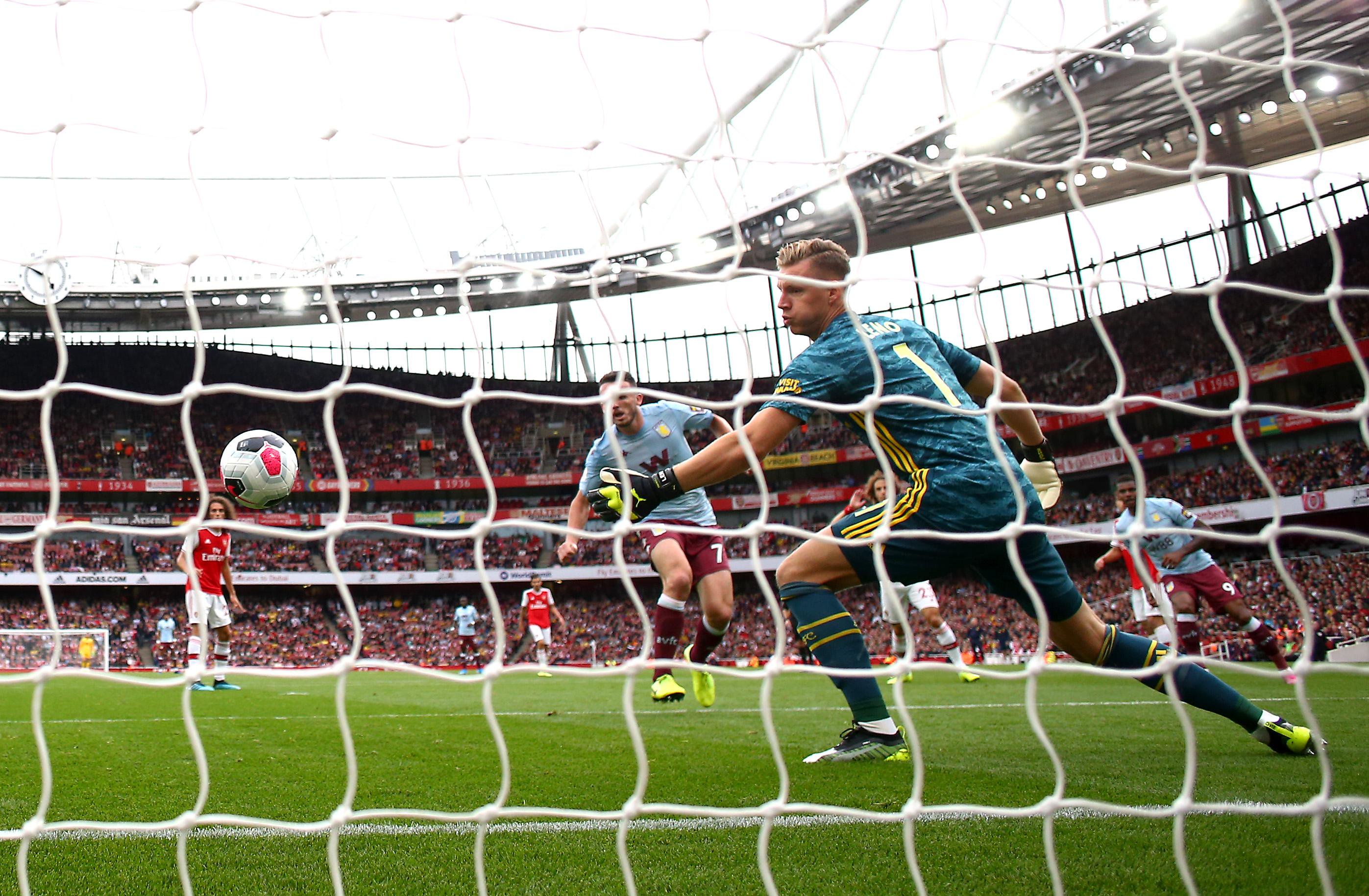 Arsenal sớm gặp bất lợi. Ảnh: Premier League Kết quả Arsenal vs Aston Villa, kết quả Ngoại hạng Anh, Arsenal vs Aston Villa, Arsenal, Aston Villa, Ngoại hạng Anh