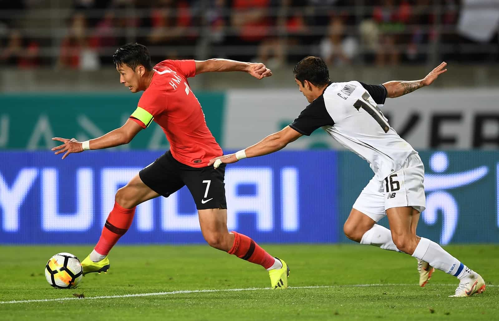 Hàn Quốc muốn phát trực tiếp trận derby bán đảo Triều Tiên. Ảnh: Internet vòng loại World Cup 2022, VL World Cup, Triều Tiên, Hàn Quốc, Triều Tiên vs Hàn Quốc, trực tiếp Triều Tiên vs Hàn Quốc
