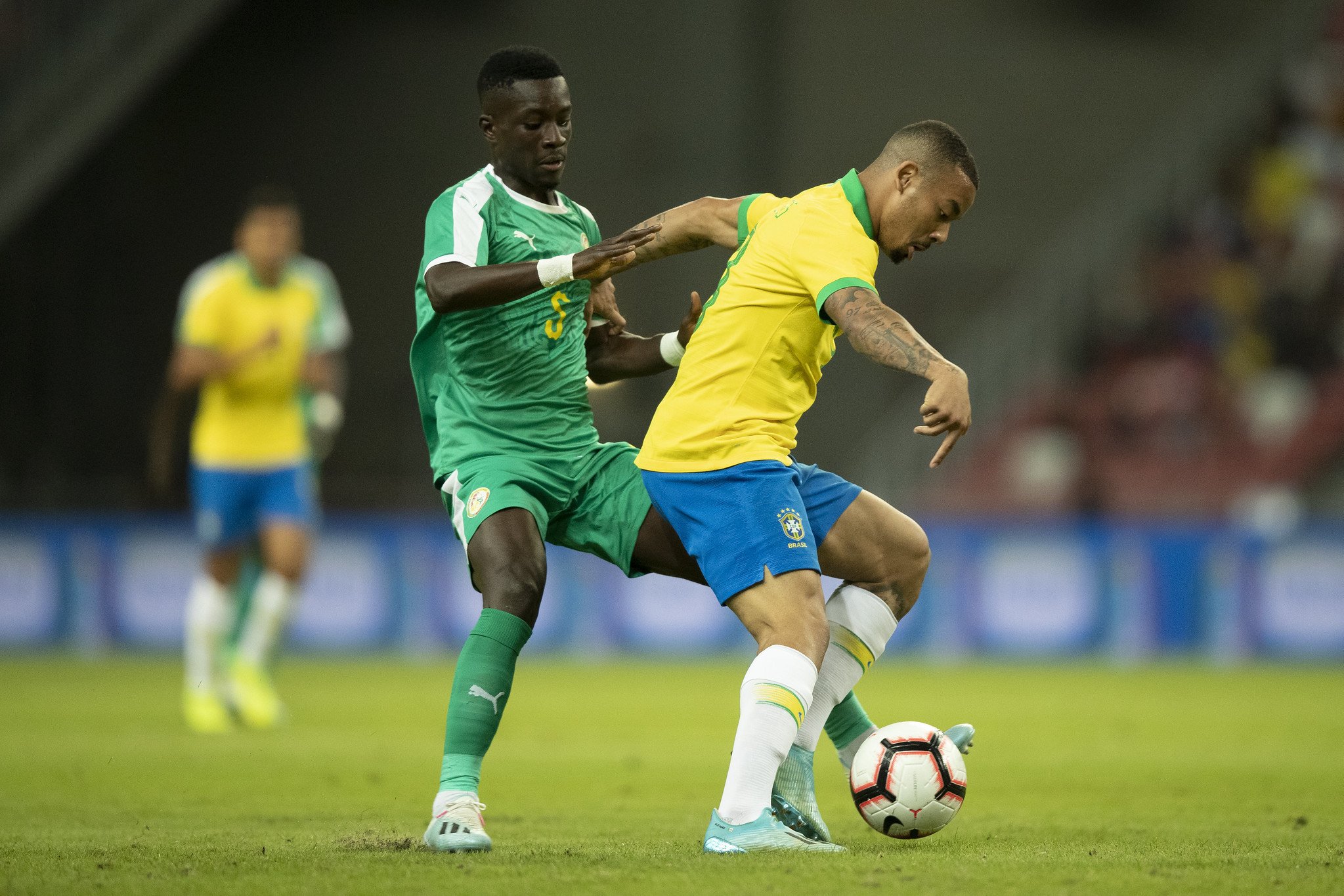 Trận đấu diễn ra hấp dẫn. Ảnh: Internet kết quả Brazil vs Senegal, Brazil vs Senegal, Brazil, Senegal, giao hữu, Singapore, Brazil đấu với Senegal