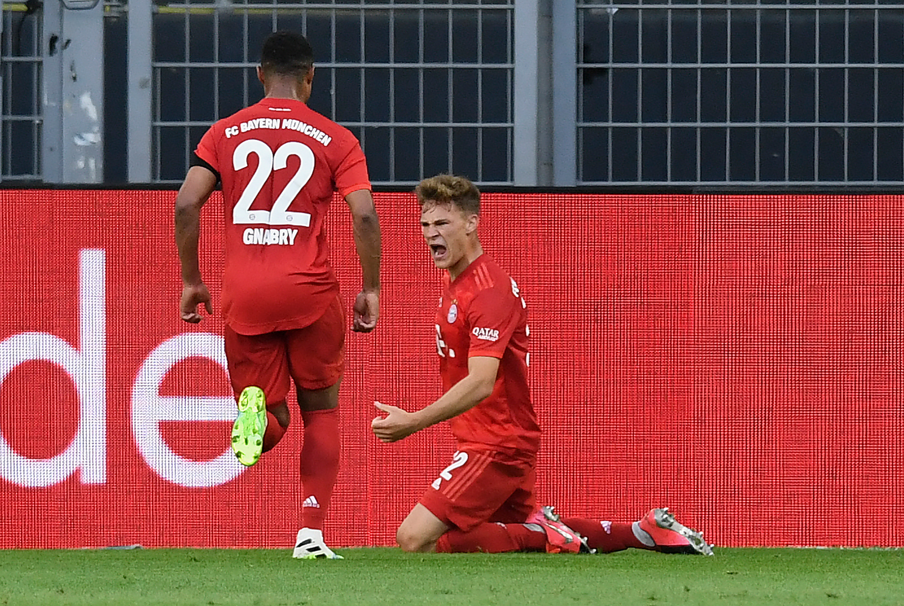 Siêu phẩm của Kimmich là sự khác biệt giữa hai đội (Ảnh: Internet) kimmich