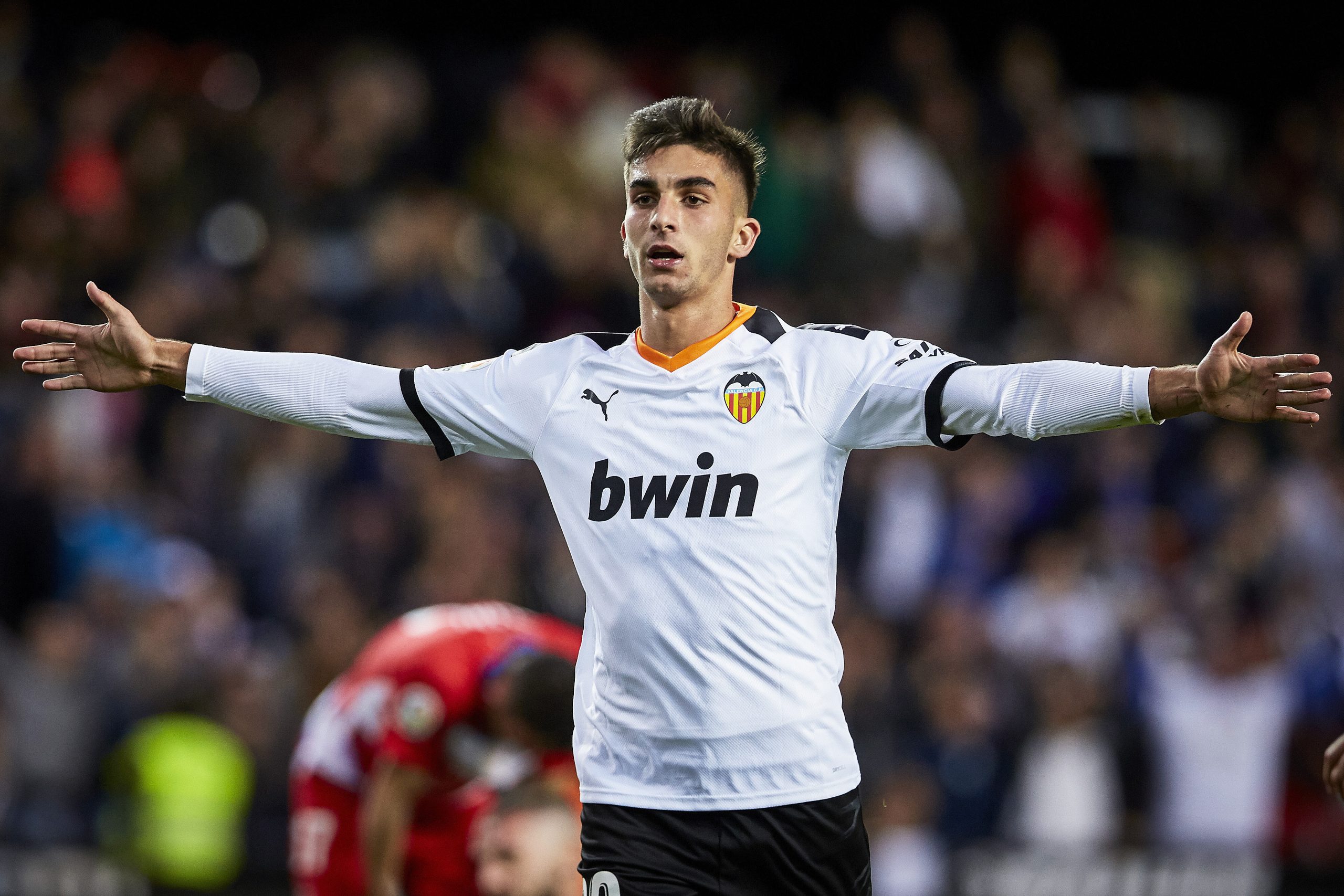 Ferran Torres đang được theo đuổi bởi nhiều ông lớn (Ảnh: Internet) ferran torres