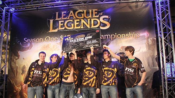 Fnatic đã đang cai ngôi vô địch CKTG LMHT Mùa 1