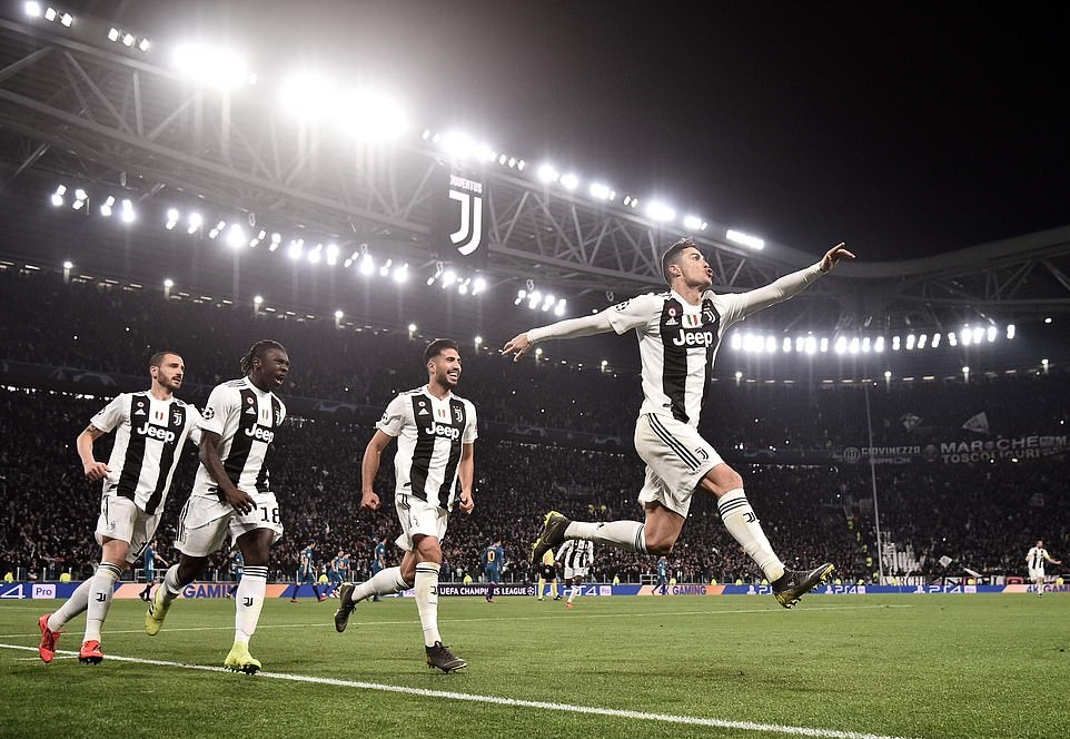 CR7 có cơ hội gặp lại đội bóng cũ. Ảnh: Getty ronaldo tiet lo doi thu