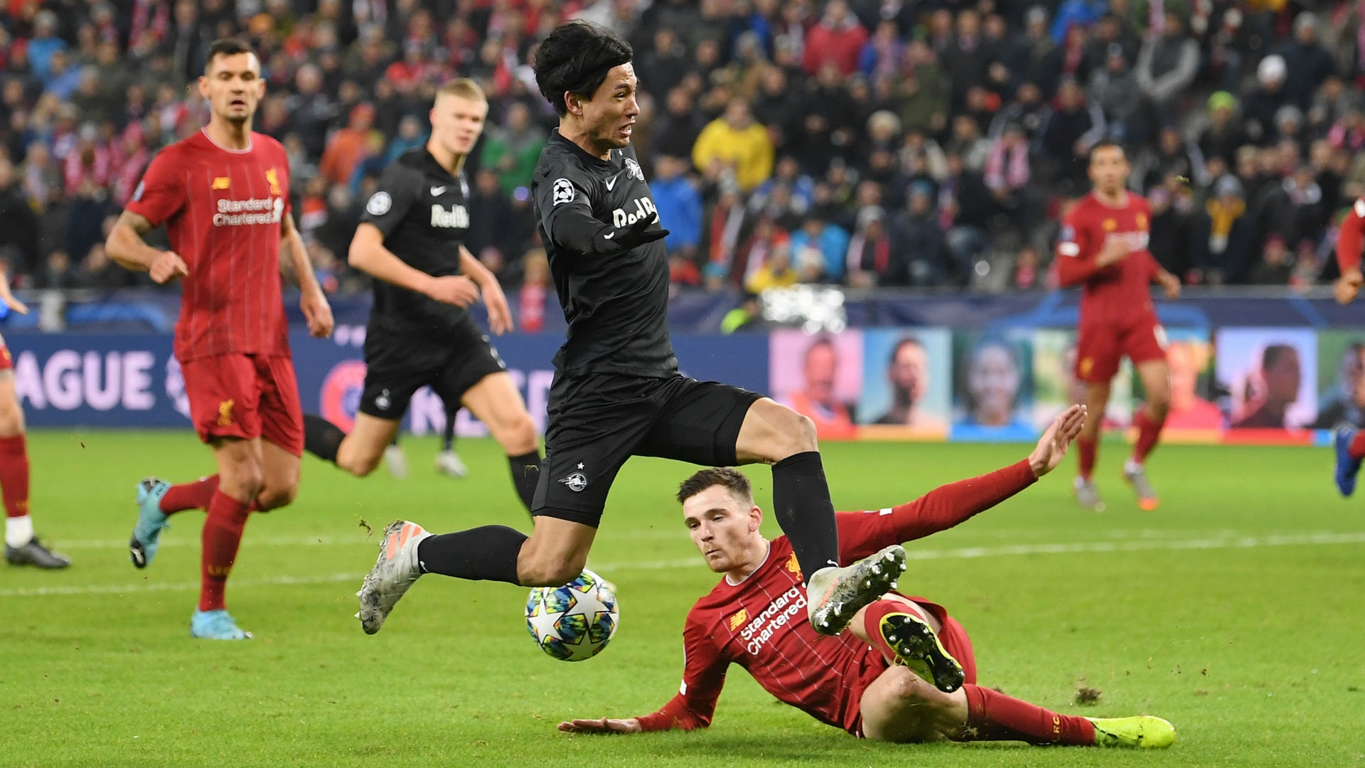 Minamino trong trận đấu với Liverpool tại C1. Ảnh: Getty minamino choi 1/8 c1