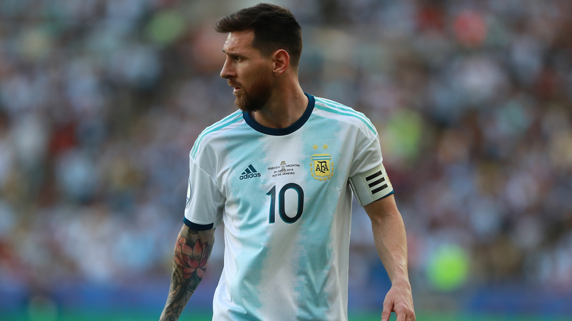 Liệu Messi có vô địch được Copa năm nay? Ảnh: Getty cho doi bong da 2020
