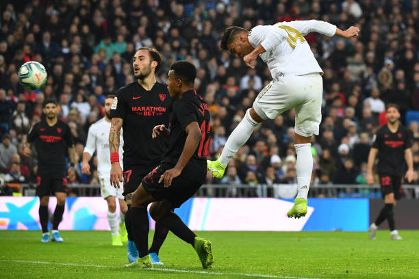 Bàn thắng thứ 2 của Casemiro. Ảnh: Getty ket qua real sevilla