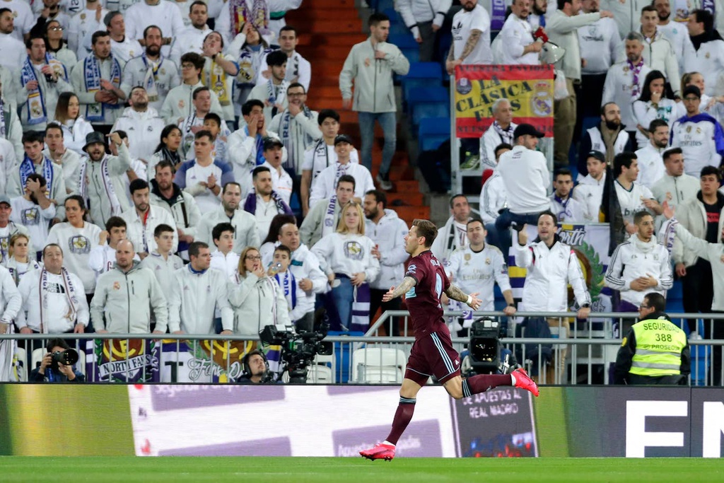 Hàng phòng ngự Real đã chơi thiếu chắc chắn. Ảnh: Marca real vs celta