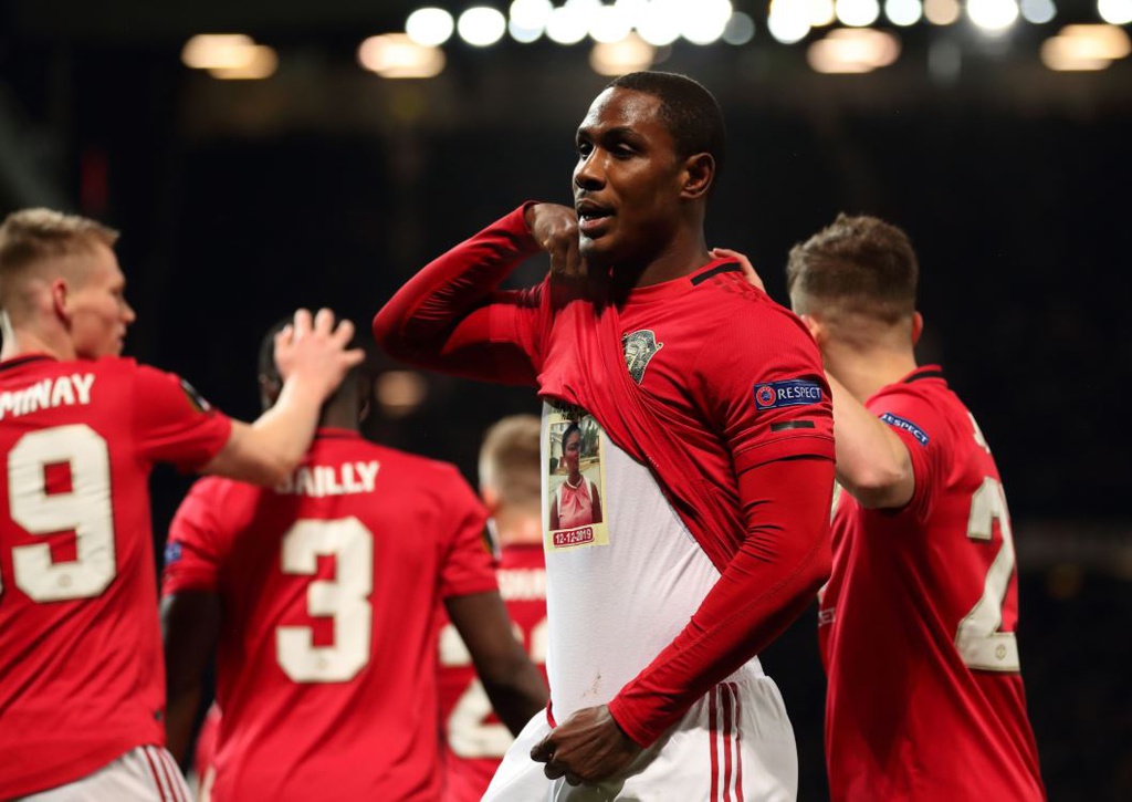 Hình ảnh gây xúc động của tân binh MU. Ảnh: Getty man utd brugge