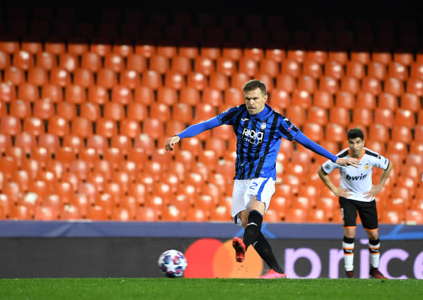 Cú đá chính xác của Ilicic. Ảnh: Getty ket qua valencia atalanta