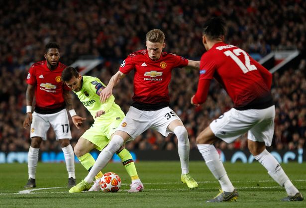 Red Devils sẽ bỏ phiếu tiếp tục giải đấu. Ảnh: Getty liverpool man utd