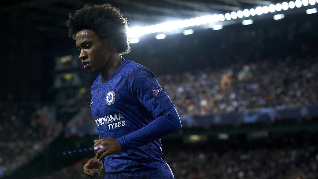 Willian không gia hạn với Chelsea. Ảnh: Getty willian barca