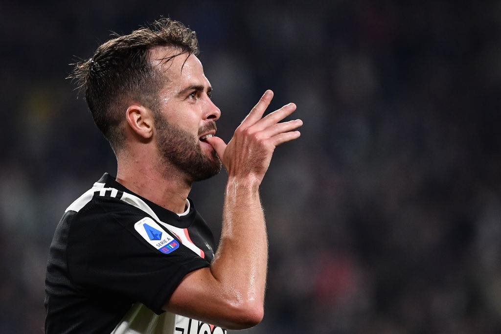 Pjanic là CĐV của Real Madrid. Ảnh: Getty pjanic barca
