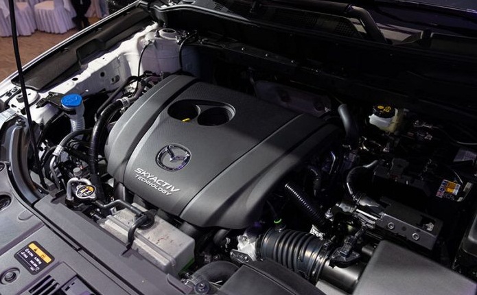 Động cơ Skyactiv-G 2.5L máy xăng 188 mã lực mạnh mẽ trang bị trên Mazda CX-8