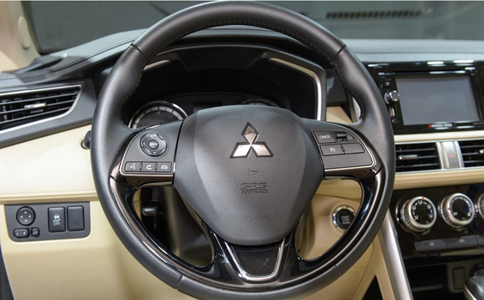 Vô lăng Mitsubishi Xpander 2019 Vô lăng Mitsubishi Xpander 2019