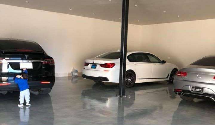 Cặp đôi Mercedes-AMG S-Class Coupe và BMW 7-Series xDrive M Sport Package cá tính Siêu xe của ca sĩ Đan Trường, Thú chơi siêu xe của Đan Trường, Đan Trường chơi siêu xe,