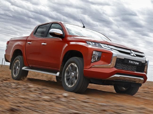 Bảng giá ô tô Mitsubishi, giá ô tô Mitsubishi, Bảng giá ô tô Mitsubishi tháng,